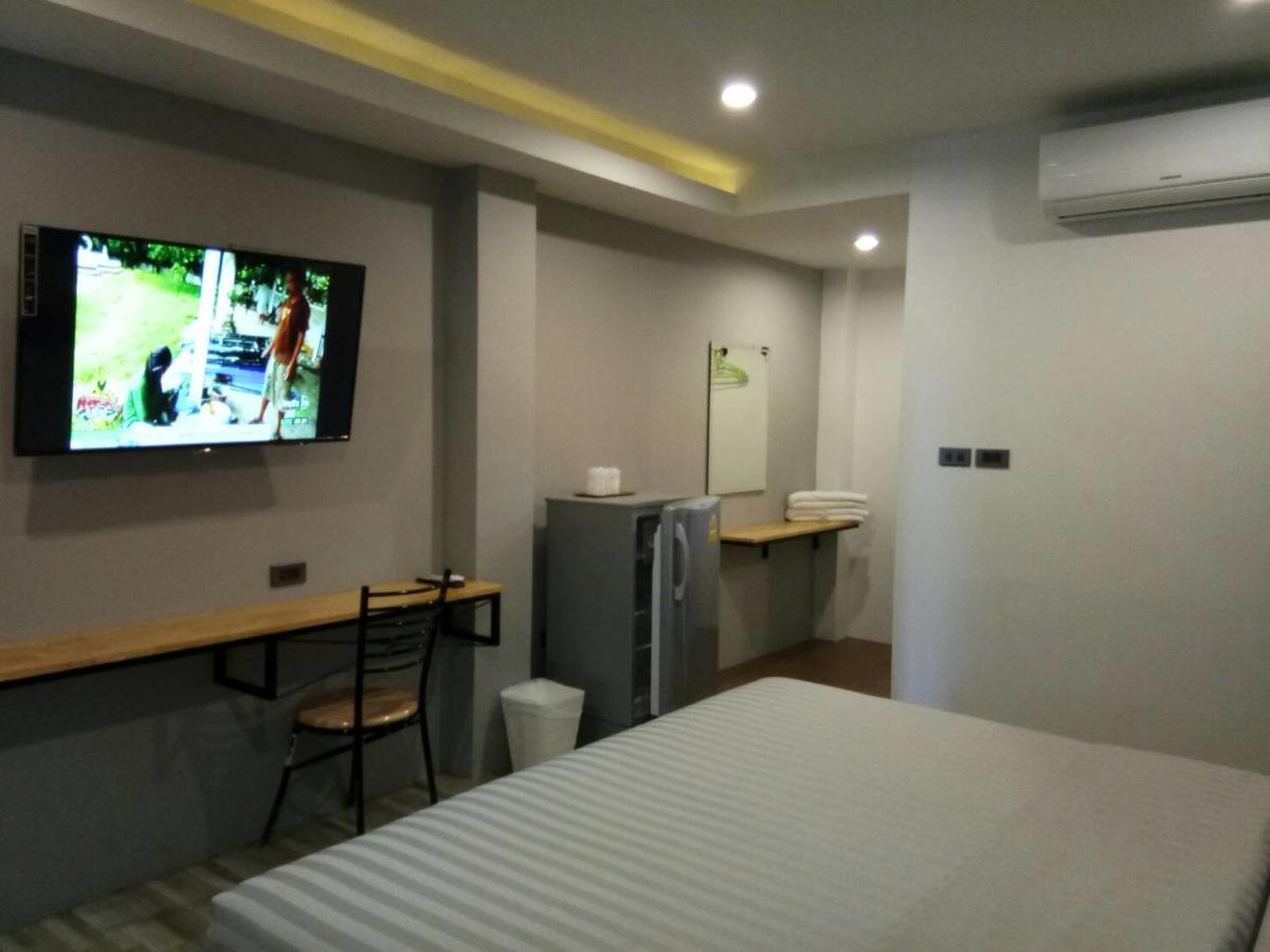 Sor Kor Sor Resort Саттахіп Екстер'єр фото
